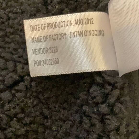 Alo yoga Sherpa lining hoodie size small - Picture 10 of 10